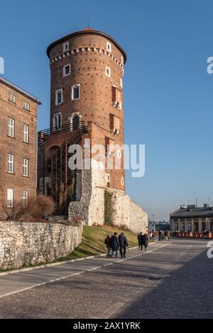 Tour Sandomierska (Baszta Sandomierska) Sur Le Château Royal De Wawel À Cracovie. Pologne, Europe Banque D'Images