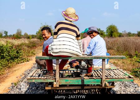 Le Bamboo Railway (Norry) , Battambang, Cambodge. Banque D'Images