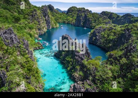 El Nido, Palawan, Philippines, vue aérienne du magnifique lagon de l'archipel des Bacuit. Banque D'Images