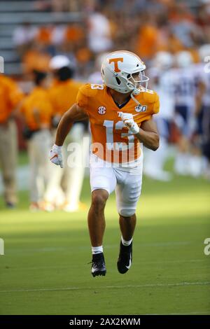 Richard Mize, Jr. (13), grand bénéficiaire de l'Université du Tennessee Volunteers lors d'un match de football américain d'université le 7 septembre 2019. Banque D'Images