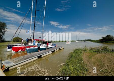 Caranten Normandie France ; rassemblement pour la course de tous les ports yacht Banque D'Images