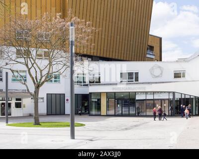 Berlin, ALLEMAGNE - 30 AVRIL 2017 : entrée à la salle De Concert Berliner Philharmonie De Berlin, qui accueille le Célèbre Orchestre Philharmonique de Berlin Banque D'Images