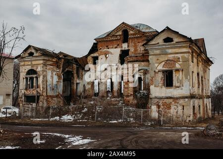 Ancienne demeure abandonnée ruinée. Gorozhanka, ancien manoir de Venevitinov, région de Voronezh. Banque D'Images