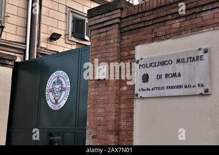 HÔPITAL MILITAIRE DE CELIO OÙ LES ITALIENS DE CHINE TOUCHÉS PAR LE VIRUS CROWN SONT EN QUARANTAINE Banque D'Images