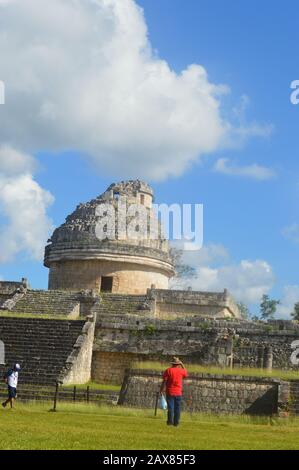 El Caracol, l'Observatoire, est une structure unique du site précolombien de la civilisation maya de Chichen Itza. El Caracol, qui signifie « clou » en espagnol Banque D'Images