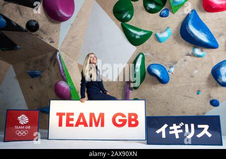 Shauna Coxsey lors de l'annonce de l'équipe d'escalade Team GB Tokyo 2020 à L'Occasion des travaux D'Escalade, Sheffield. Banque D'Images