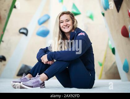 Shauna Coxsey lors de l'annonce de l'équipe d'escalade Team GB Tokyo 2020 à L'Occasion des travaux D'Escalade, Sheffield. Banque D'Images