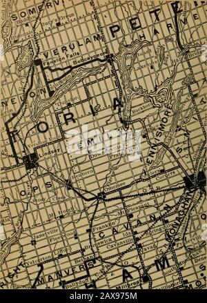 Répertoire de Kingston de Foster de juillet 1902 à juillet 1903, comprenant un répertoire et un guide de rue, une liste alphabétique de noms, un répertoire d'affaires classifié, un répertoire divers et des répertoires de banlieue de Barriefield, Cataraqui, Garden Island, Portsmouth et Wolfe Island. . Une partie de LA CARTE DES ROUTES EN WAGON DE l'Ouest DE L'ONTARIO Est montrée ainsi mimninuiu.in.im........&gt;&gt;, Clay ??^?i^lHHHHHHHHi Concessions et Routes Latérales , i m J. G. FOSTER & CO., Publishers, 12 LOMBARD STREET, TORONTO. À VENDRE PAR LES PAPETERIE.. PARTIE DE NOTRE CARTE DE ROUTE DE L'EST DE L'ONTARIO.ROUTES À QRAVELÉES Banque D'Images