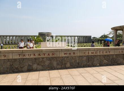 Cimetière de guerre de Taukkyan près de Yangon, au Myanmar Banque D'Images