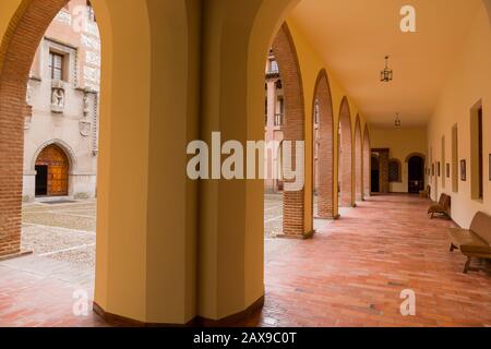 Medina DEL CAMPO, ESPAGNE - 24 avril 2019: Intérieur Castillo de la Mota, le Château de Medina del Campo, à Valladolid, León. Espagne Banque D'Images