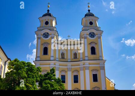 Basilique de l'église de mariage Saint-Michael Mondsee, lors de la tournée du son de la musique. Où Julie Andrews et Christopher Plummer se sont mariés à la fin du film. Banque D'Images