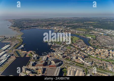 Vues aériennes sur le centre-ville de Cardiff, capitale du pays de Galles Banque D'Images