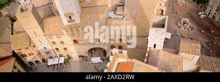 Vue panoramique sur les maisons, San Gimignano, Toscane, Italie Banque D'Images