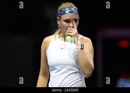 Donna Vekic de Croatie en action contre Kristie Ahn lors du tournoi de tennis du Trophée pour les femmes de Saint-Pétersbourg 2020 à Sibur Arena.score final (Kristie Ahn 0-2 Donna Vekic) Banque D'Images