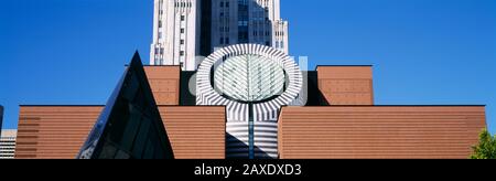 Vue de haut niveau d'un musée, San Francisco Museum Of Modern Art, San Francisco, Californie, États-Unis Banque D'Images