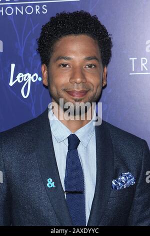 ***PHOTO DU DOSSIER*** Jussie Smollett inculpé par un procureur spécial à Chicago pour enquêter sur les allégations qu'il a faussement signalées être victime d'un crime de haine en janvier 2019. New YORK, NY - 22 JUIN: Jussie Smollett, du LOGO 2017, "TRAILBLAZER REND HOMMAGE à la cathédrale Saint-Jean le Divin le 22 juin 2017 à New York City. Crédit: Diego Corredor/Mediapunch Banque D'Images
