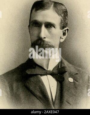 Histoire des comtés d'Allen et de Woodson, Kansas : embellie avec des portraits de gens bien connus de ces comtés, avec des biographies de nos citoyens représentatifs, des coupes de bâtiments publics et une carte de chaque comté . il partie sud du comté. Lui et sa femme vivent le mort, leur maison étant à Humboldt. Le père a atteint l'âge de quatre-vingt-deux ans, alors que la mère a soixante-dix-neuf ans. Ils wereparents de huit fils et trois filles, et deux fils et un fille sont passés. Elbethel B. était soldat dans la guerre civile. Il a été servicependant trois ans avec la Société I, Sixtiet Banque D'Images