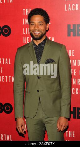 ***PHOTO DU DOSSIER*** Jussie Smollett inculpé par un procureur spécial à Chicago pour enquêter sur les allégations qu'il a faussement signalées être victime d'un crime de haine en janvier 2019. New YORK, NY - 18 avril : Jussie Smollett participe à la première « The Immortal Life of Henrietta Hmanquant » au SVA Theatre le 18 avril 2017 à New York City. @John Palmer/Media Punch Banque D'Images