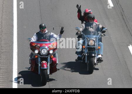 Promenade en moto pour les héros Tombés Banque D'Images