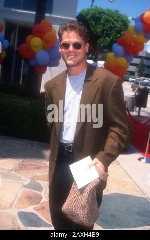 Westwood, Californie, États-Unis 9 Juillet 1995 L'Acteur David Barry Gray Assiste À Warner Bros. Pictures 'Free Willy 2: The Adventure Home' Premiere Le 9 Juillet 1995 Au Mann Village Theatre De Westwood, Californie, États-Unis. Photo De Barry King/Alay Stock Photo Banque D'Images