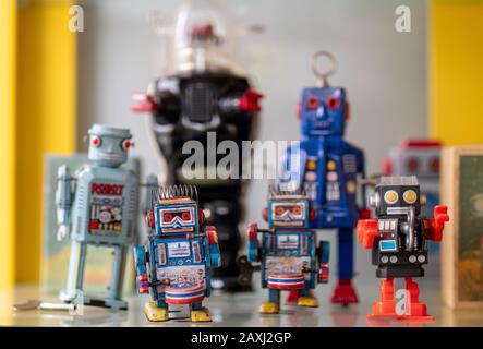 collection de robots de jouets anciens Banque D'Images
