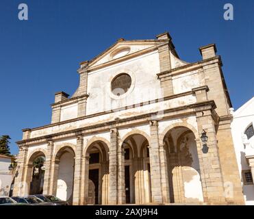 Bâtiment historique du XVIe siècle, Igreja do Espírito Santo, Eglise du Saint-Esprit, Ville d'Evora, Alto Alentejo, Portugal, Europe du Sud Banque D'Images