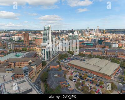 Salle aérienne du centre-ville de Leeds, vue sur le toit, West Yorkshire Banque D'Images