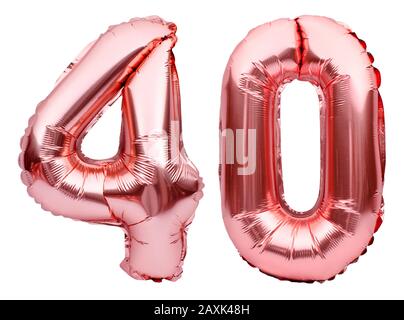 Numéro 40 quarante de ballons gonflables roses dorés isolés sur blanc. Ballons d'hélium, numéros de feuilles roses. Décoration de fête, signe anniversaire pour Banque D'Images