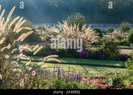 France, Indre et Loire, Vallée de la Loire classée au patrimoine mondial par l'UNESCO, Chenonceaux, Parc et Jardins du Château de Chenonceau, jardin de Diane de P Banque D'Images