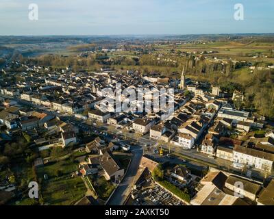 FRANCE, DORDOGNE, EYMET, VUE AÉRIENNE DE BASTIDE Banque D'Images