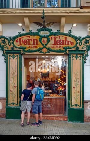 Boulangerie à la Placa de Weyler, Palma de Majorque, Majorque, Iles Baléares, Espagne Banque D'Images
