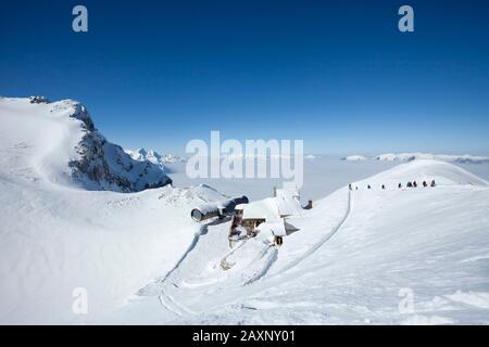 Terminal supérieur de la trajectoire de Karwendel et du puits de Karwendel, Karwendels, Mittenwald, Haute-Bavière, Bavière, Allemagne Banque D'Images