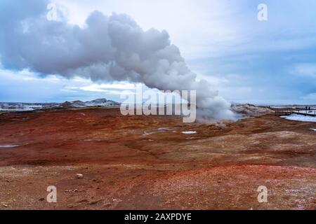 Zone géothermique de gunnuhver dans la péninsule de reykjanes, en Islande Banque D'Images
