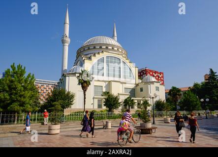 Grande Mosquée, Mosquée Ebu Bekr, Xhamia Ebu Bekër, Shkodra, Shkodër, Qark Shkodra, Albanie Banque D'Images