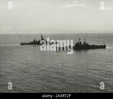 USS Colorado et USS St. Louis, 10 octobre 1944. Banque D'Images