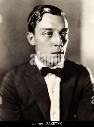Joseph Frank Keaton (1895 – 1966), connu professionnellement sous le nom de Buster Keaton, était un acteur américain, comédien, réalisateur, producteur, scénariste, et Banque D'Images