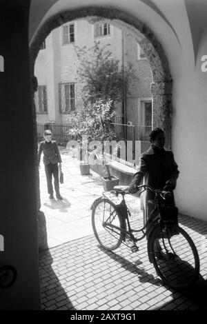 Mozarts Wohnhaus Am Makartplatz 8 À Salzbourg, Salzbourg, Österreich, 1957. Banque D'Images