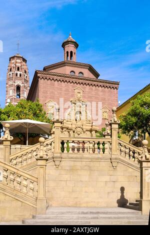 Barcelone, ESPAGNE - 20 MAI 2017 : vue sur le Poble Espanyol à Barcelone, Espagne. Ce musée en plein air recrée différents bâtiments espagnols et fut Banque D'Images