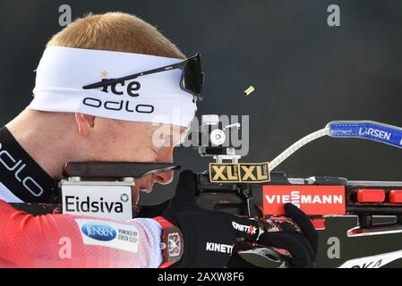 Antholz, Italie. 13 février 2020. Biathlon: Championnat du monde, relais mixte 2 x 6 km 2 x 7.5 km. Biathlète Johannes Thingnes Boe de Norvège au début. Crédit: Hendrik Schmidt/Dpa/Alay Live News Banque D'Images