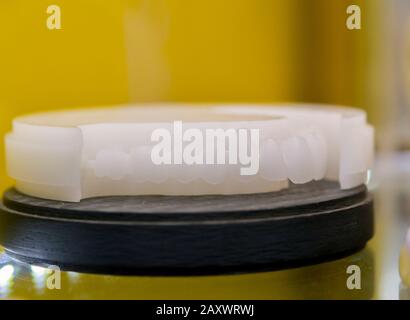 dents sculptées avec une machine à fraiser cad came de gros plan Banque D'Images