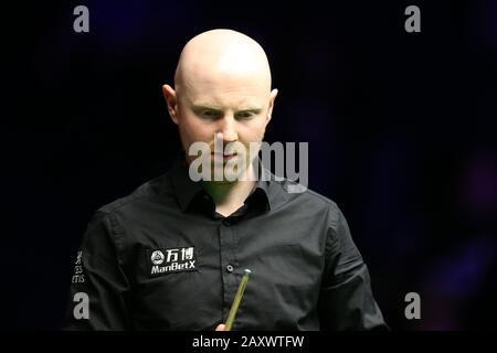 Cardiff, Royaume-Uni. 13 février 2020. Anthony McGill, d'Écosse, lors de son 3ème match contre Mark Williams, du Pays de Galles. ManBet X Welsh Open snooker 2020, jour 4 à la Motorpoint Arena à Cardifft, Pays de Galles du Sud, jeudi 13 février 2020 pic par Andrew Orchard/Andrew Orchard sports photographie/Alay Live news crédit: Andrew Orchard sports photographie/Alay Live News Banque D'Images