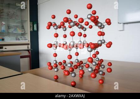 Modèle atomique ou molécule tridimensionnel, utilisé en chimie ou en biologie Banque D'Images