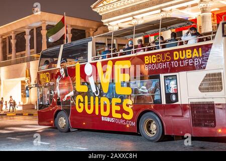 29 novembre 2019, Dubaï, Emirats Arabes Unis : excursion nocturne en Big bus Banque D'Images