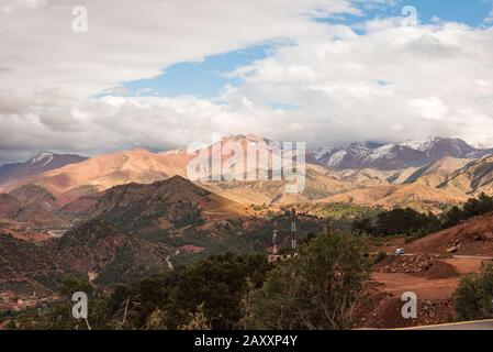 Tizi n'T-ichka Roadtrip paysages, Ouarzazate, Maroc Banque D'Images