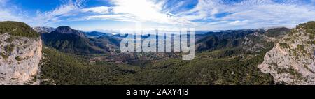 Panorama à 360 degrés, à gauche et à droite Puig d'Alaro, près d'Alaro, Serra de Tramuntana, vue aérienne, Majorque, Iles Baléares, Espagne Banque D'Images