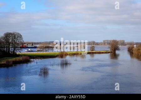 Lippe, inondation dans la plaine inondable à l'embouchure de la rivière Lippe dans le Rhin, Wesel, Bas-Rhin, Rhénanie-du-Nord-Westphalie, Allemagne Banque D'Images