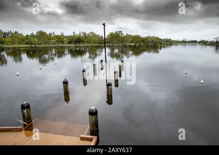 Les inondations causées par des pluies constantes sur la Gold Coast, Queensland, Australie Banque D'Images