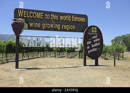 Entrée à la région viticole de Napa Valley, Californie, États-Unis Banque D'Images