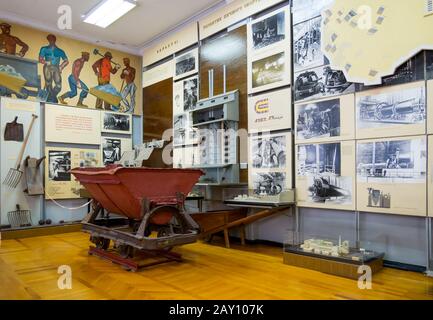 Novorossiysk, Russie - 01 août 2019 : un fragment de l'exposition du Musée d'Histoire du ciment, la ville de Novorossiysk Banque D'Images