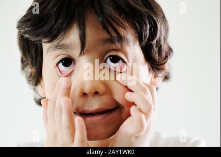 Gros plan portrait de l'enfant Banque D'Images